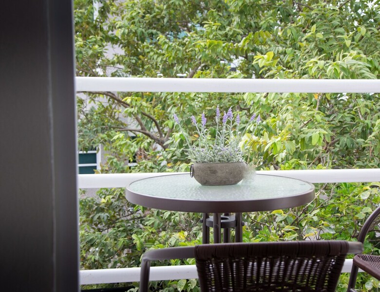 Av. 25 Apartments