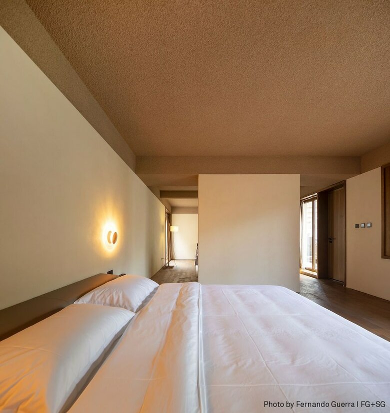 Hotel Sansa Village