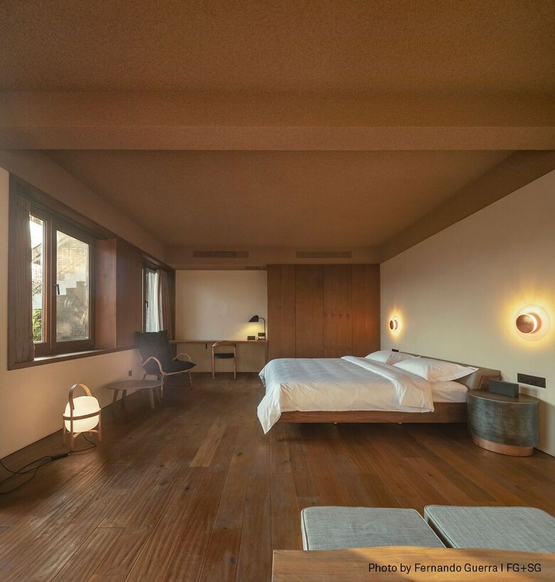 Hotel Sansa Village