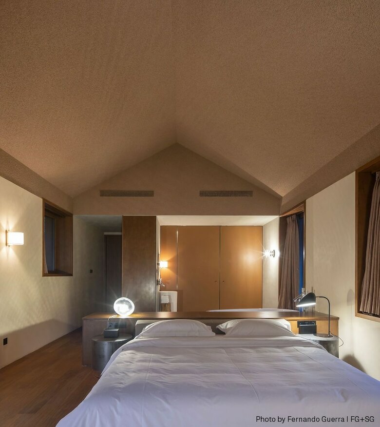 Hotel Sansa Village