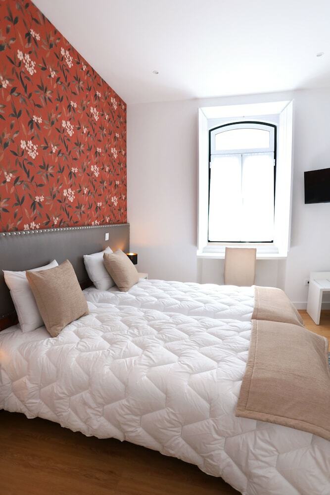 Hotel Glass Boutique - Rooms & Suites
