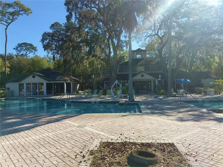 Tropical Oaks Villa