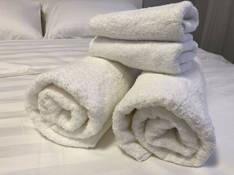 L-hotel