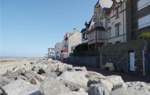 Holiday Home Avenue Du Roi Jacques