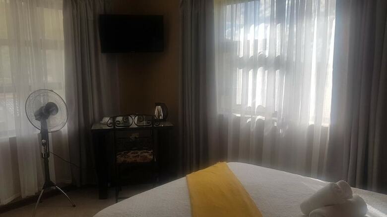 Aparthotel The Anne Guest House