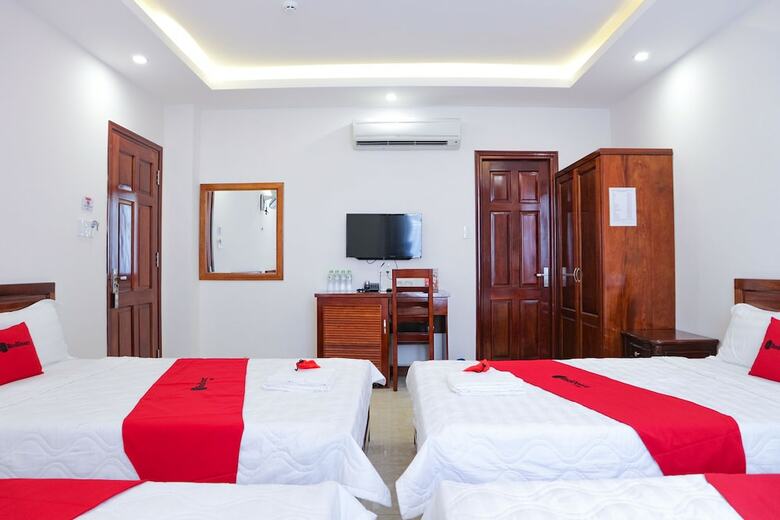 Hotel Reddoorz Plus @ Tran Quy Cap