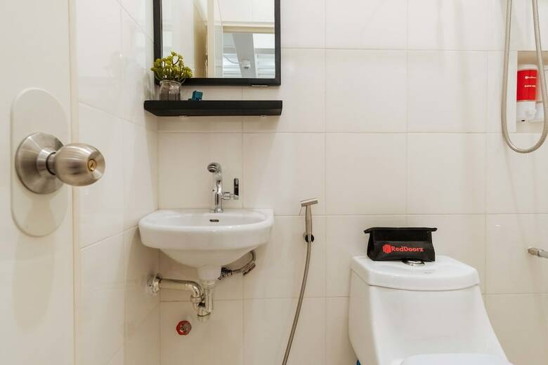 Hotel Reddoorz Plus Near Ust Manila