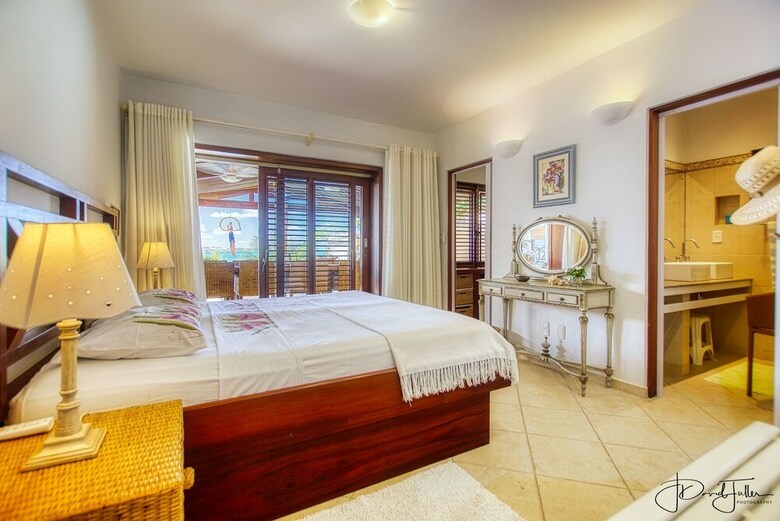 Rustica E Charmosa Casa Em Jacum�rn