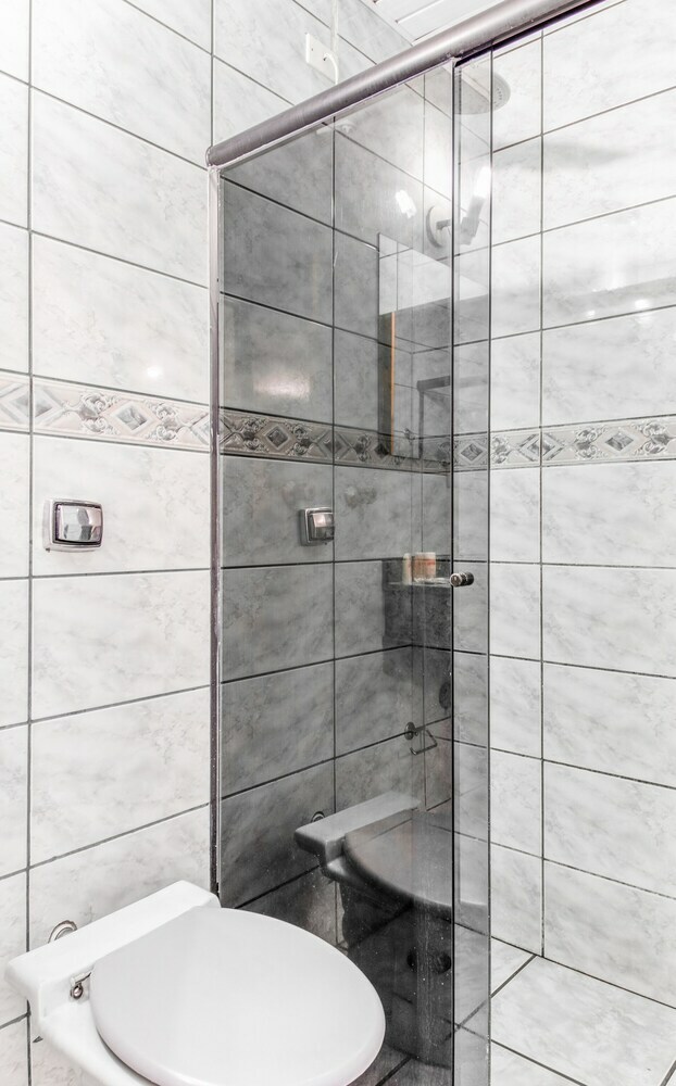 Oyo Hotel City