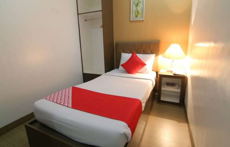 Oyo 106 24h City Hotel