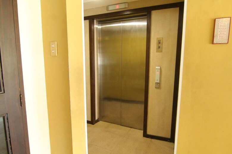Oyo 106 24h City Hotel