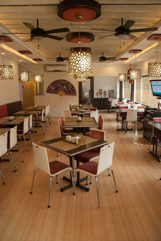 Oyo 106 24h City Hotel