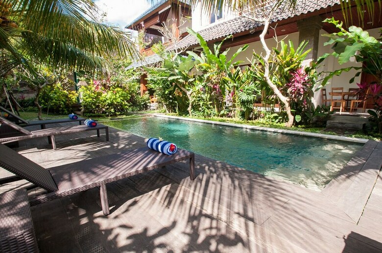 Bed & Breakfast Flamboyant Villa Ubud