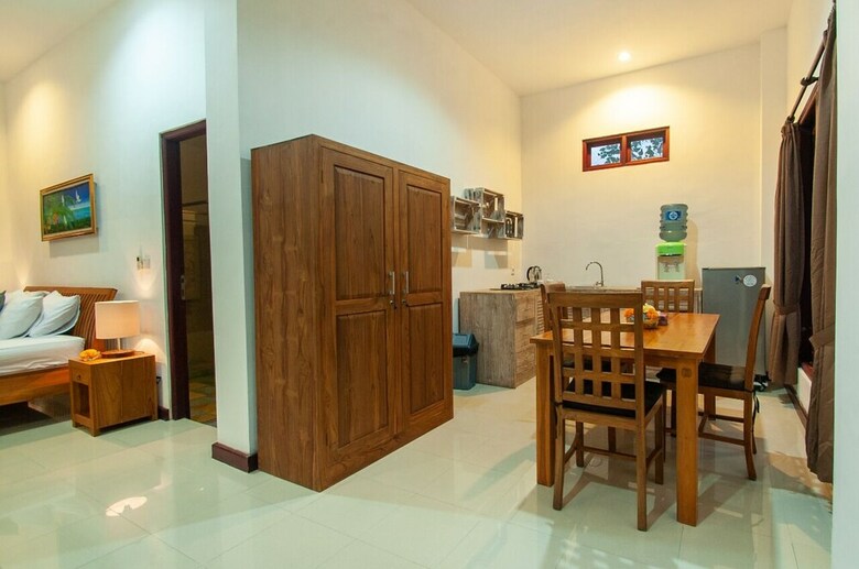 Bed & Breakfast Flamboyant Villa Ubud