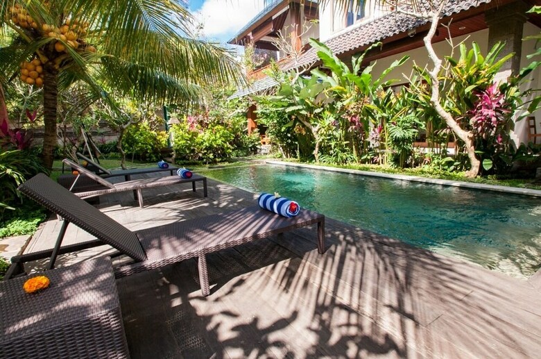 Bed & Breakfast Flamboyant Villa Ubud
