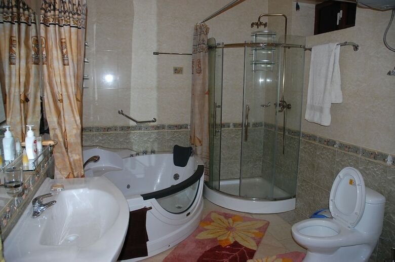 Hotel Almaz Guest House