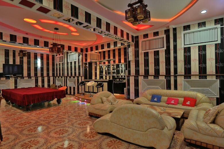 Hotel Almaz Guest House