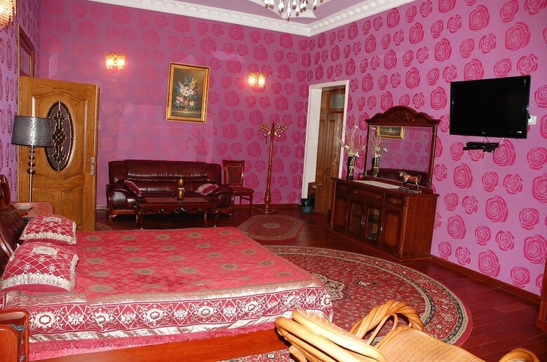 Hotel Almaz Guest House