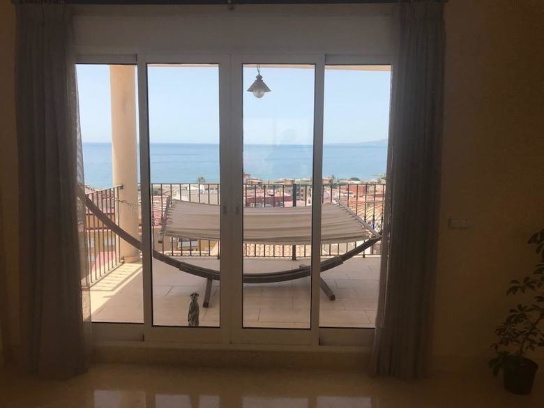 Hotel Rooms In Seafront Villa
