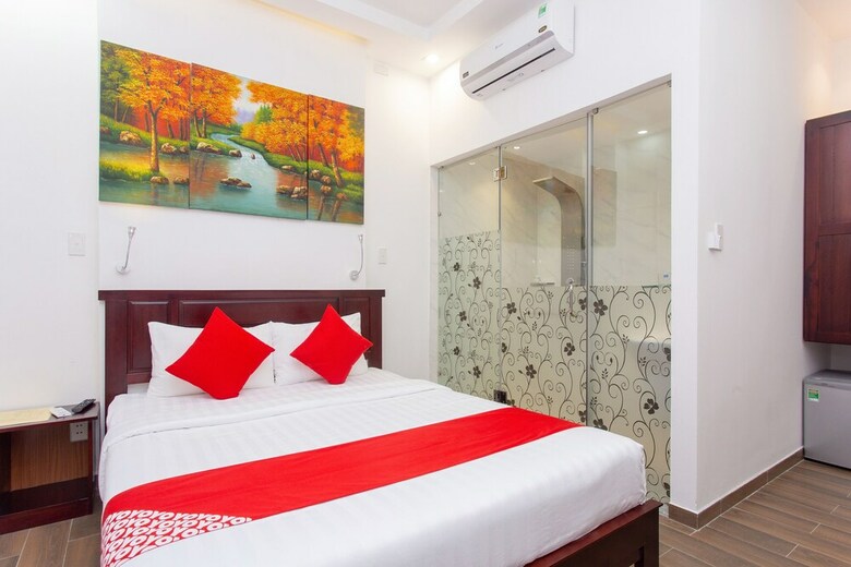 Oyo 525 Anazy Hotel