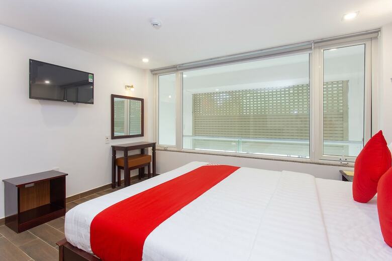 Oyo 525 Anazy Hotel