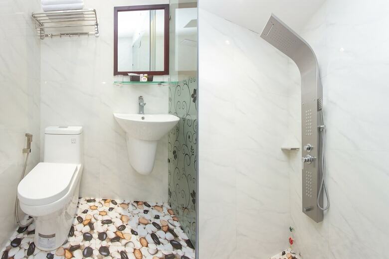 Oyo 525 Anazy Hotel