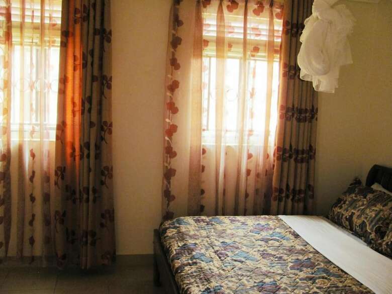 Hotel Sadrina Comfort Cottages