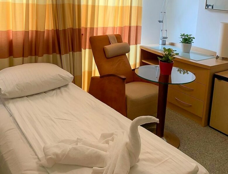 Lovely Hotel Near K�ln Messe And Arena
