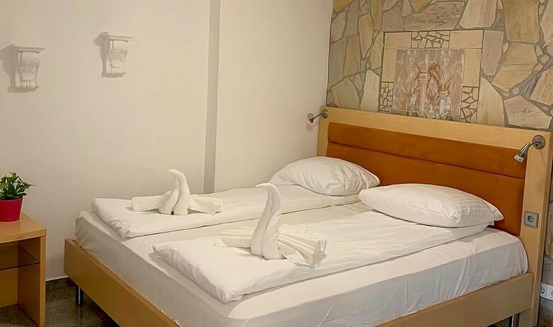 Lovely Hotel Near K�ln Messe And Arena