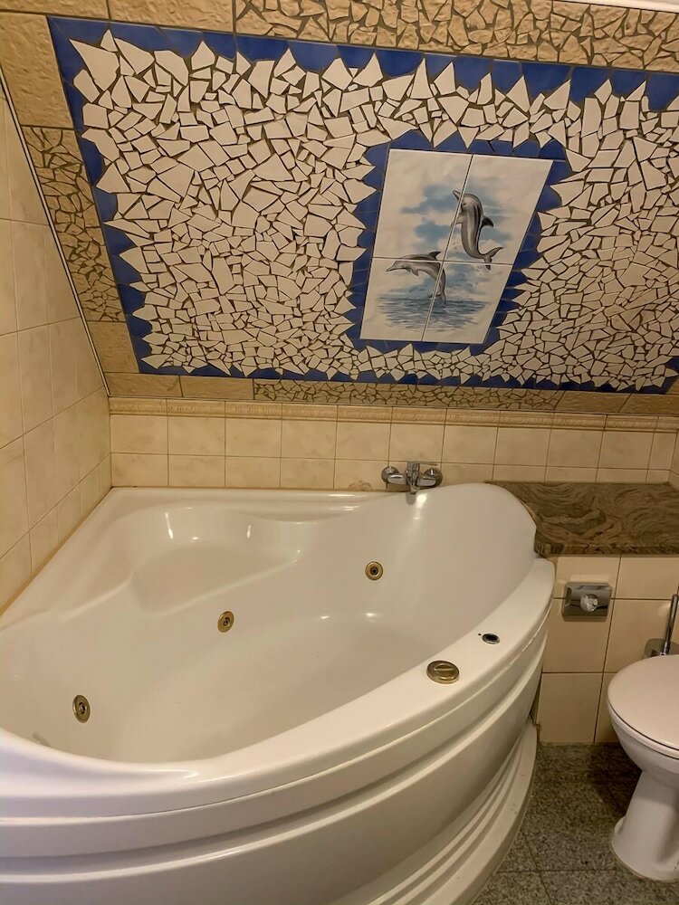 Lovely Hotel Near K�ln Messe And Arena