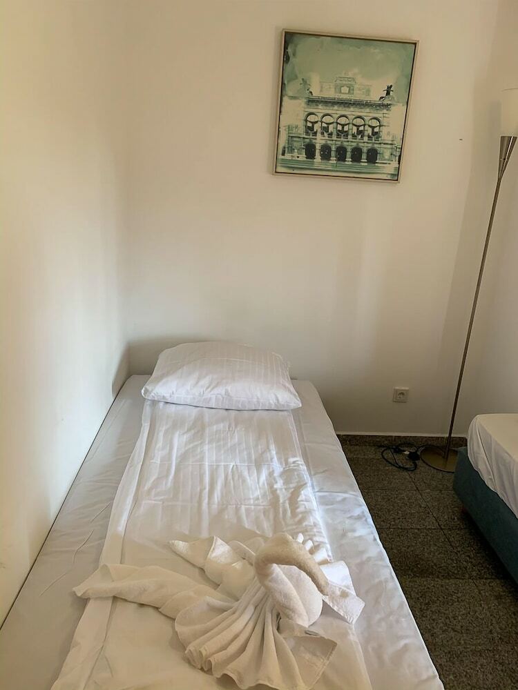 Lovely Hotel Near K�ln Messe And Arena