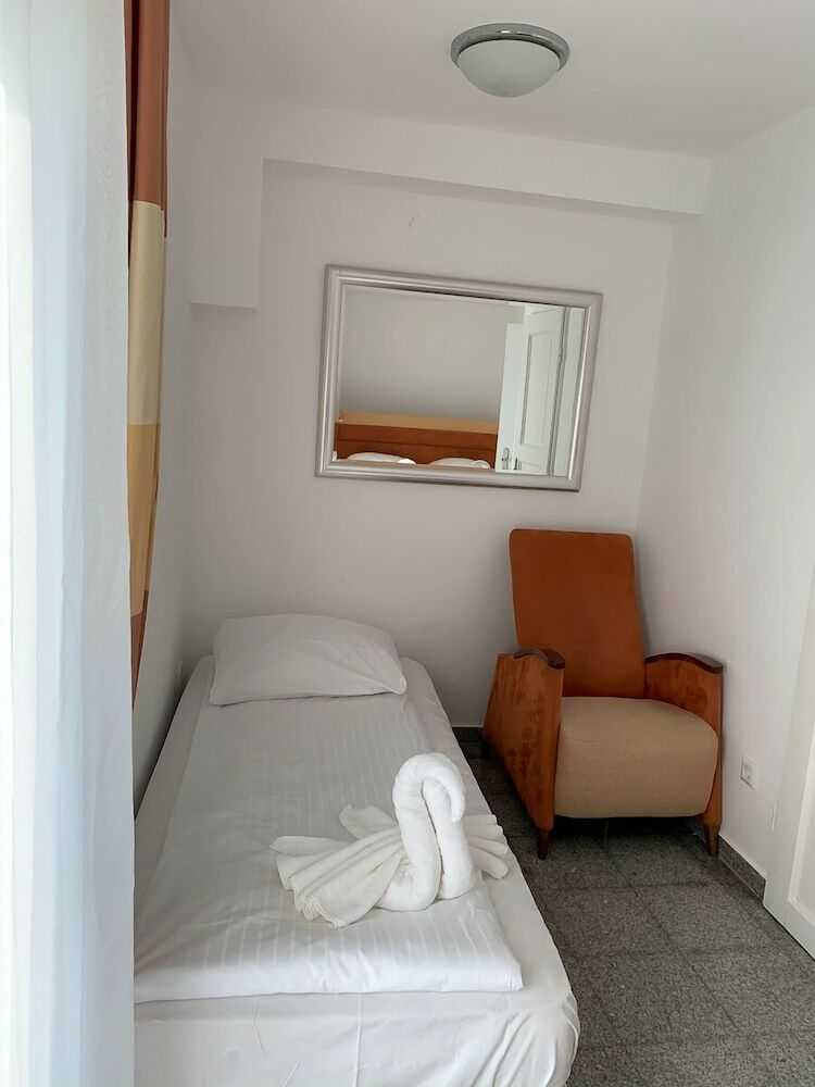 Lovely Hotel Near K�ln Messe And Arena