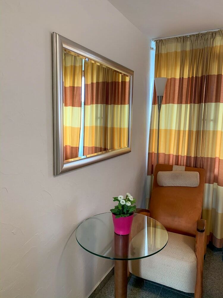 Lovely Hotel Near K�ln Messe And Arena