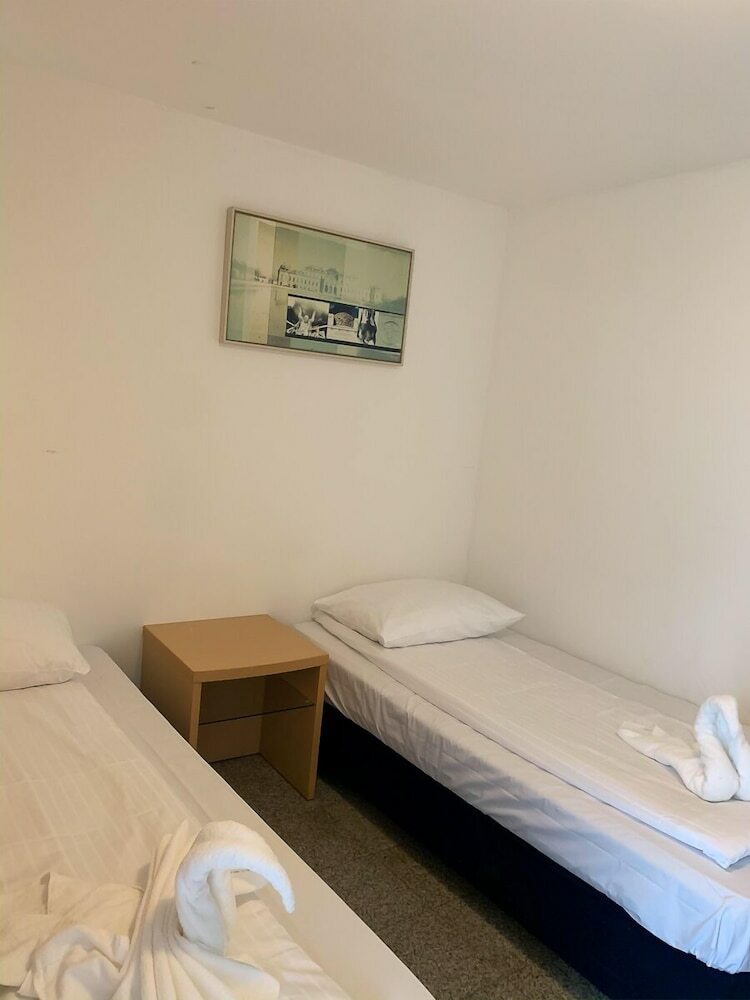 Lovely Hotel Near K�ln Messe And Arena