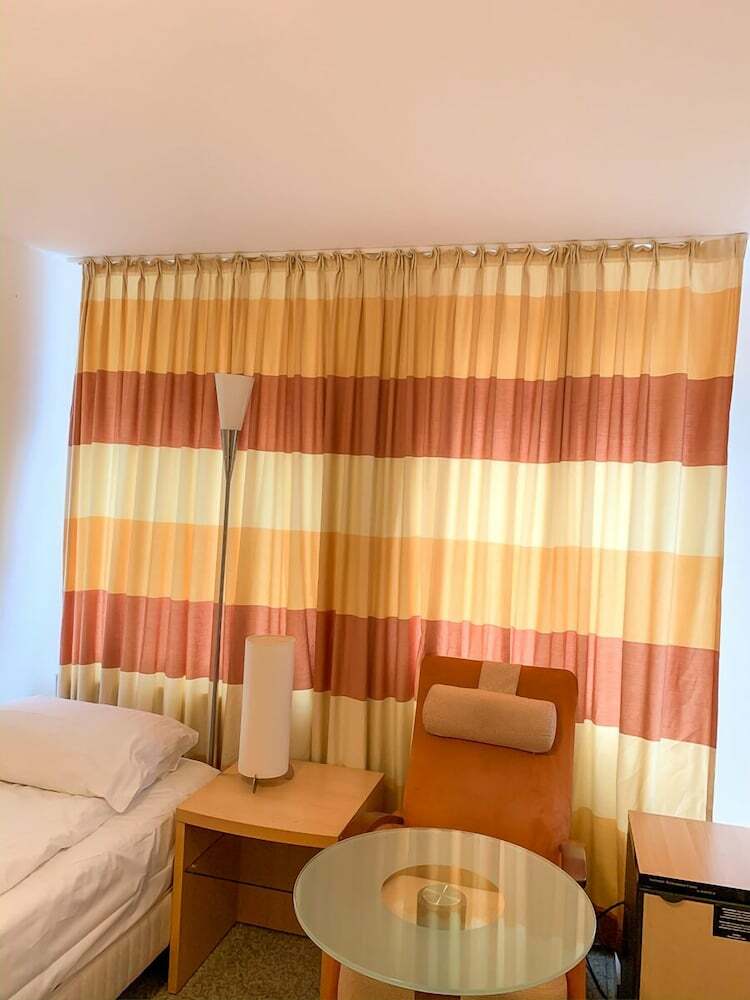 Lovely Hotel Near K�ln Messe And Arena