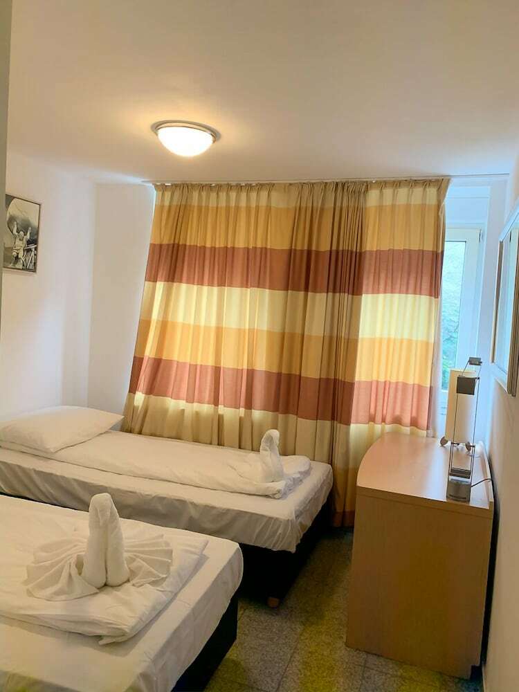 Lovely Hotel Near K�ln Messe And Arena