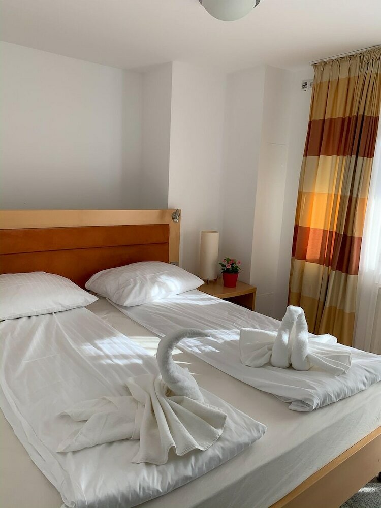 Lovely Hotel Near K�ln Messe And Arena