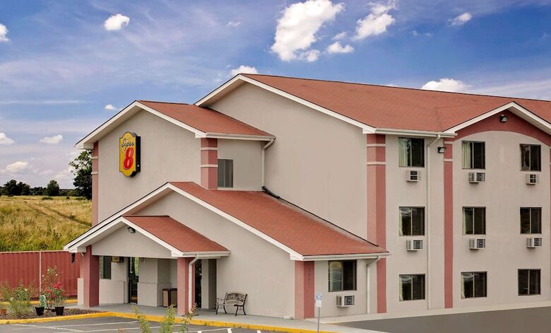 Hotel Super 8 By Wyndham Waynesboro