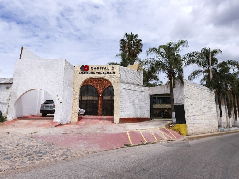 Hotel Capital O Hacienda Tonalmain