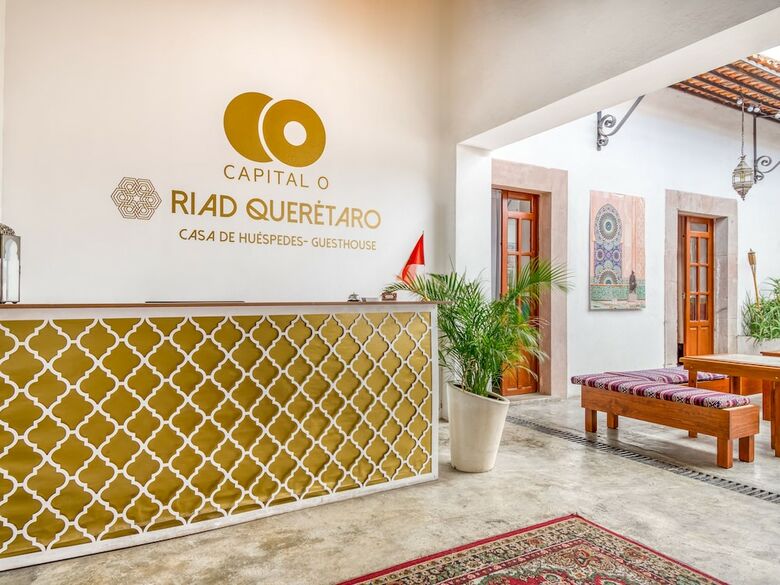 Hotel Capital O Riad