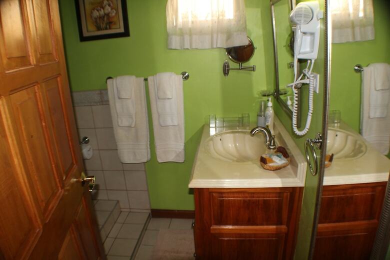 Hotel Native Abode
