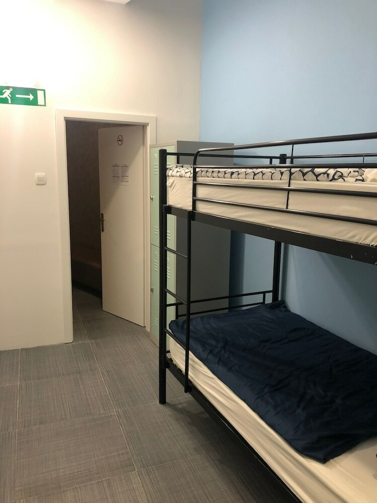 Hostal New! Hostel Metro Ljubljana