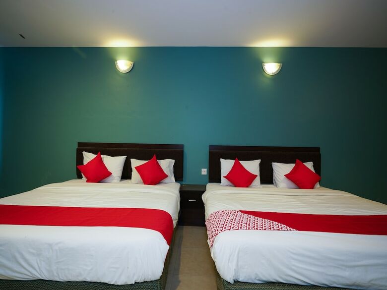 Oyo 44083 Hotel Orchard Inn