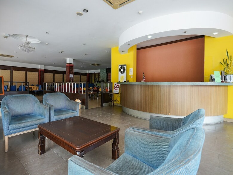 Oyo 44083 Hotel Orchard Inn