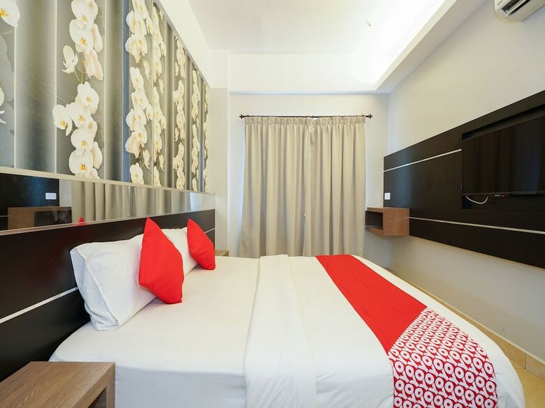 Oyo 44083 Hotel Orchard Inn