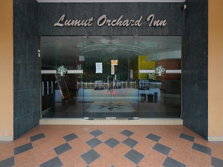 Oyo 44083 Hotel Orchard Inn
