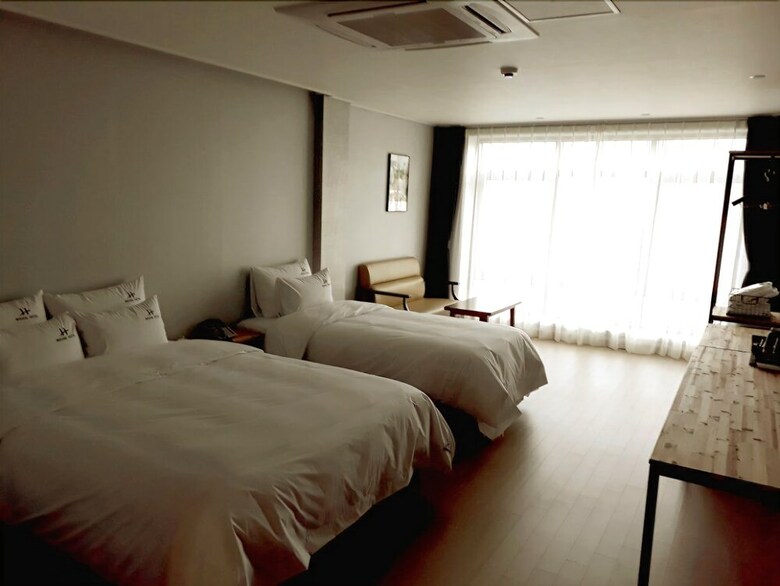 Tongyeong Bridge Hotel