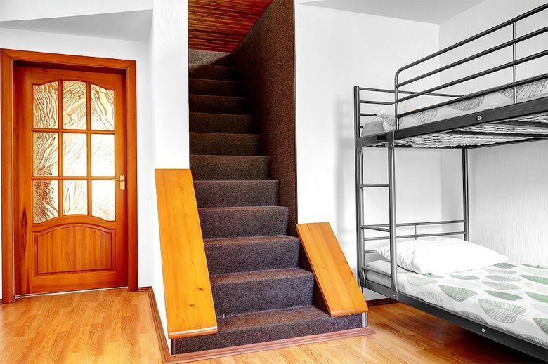 Hostal Guest House Home