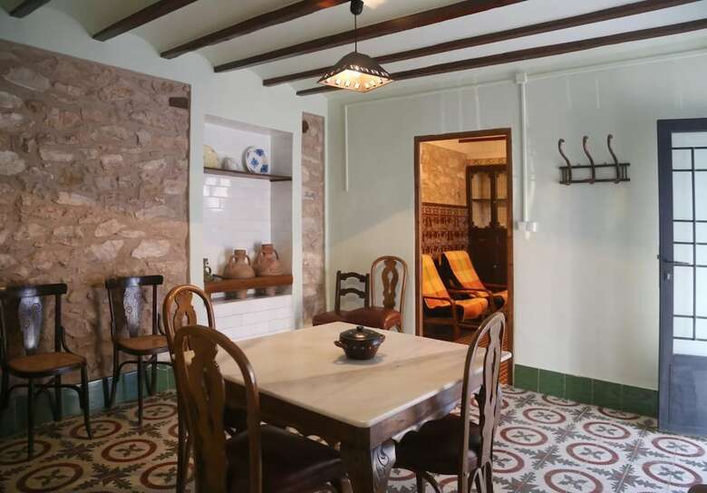 Agroturismo Masia Rural Canalisos