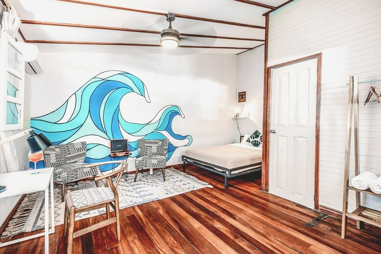 Hostal Selina Shared Puerto Viejo